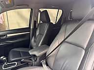 Toyota Hilux SRV 2025 - miniatura 9