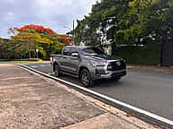 Toyota Hilux SRV 2025 - miniatura 4