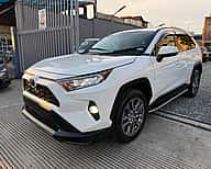 Toyota RAV4 XLE 2021 - miniatura 1