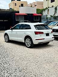 Audi Q5 Quattro Premium Plus 2020 - miniatura 2