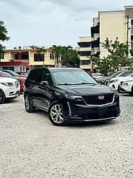Cadillac XT6 2020 - miniatura 1