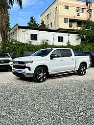 Chevrolet Silverado LT 2023 - miniatura 1