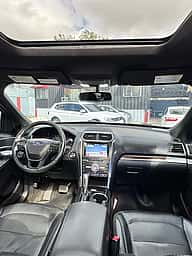 Ford Explorer Limited 2017 - miniatura 10