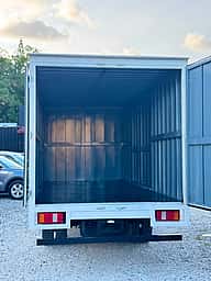 Isuzu ELF 2022 - miniatura 9
