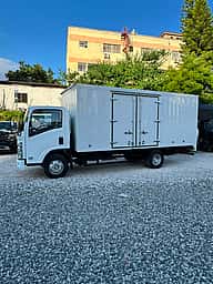 Isuzu ELF 2022 - miniatura 6