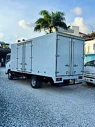 Isuzu ELF 2022 - miniatura 5