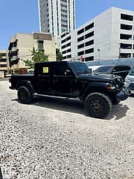 Jeep Gladiator Sport 2023 - miniatura 5