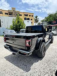 Jeep Gladiator Sport 2023 - miniatura 8