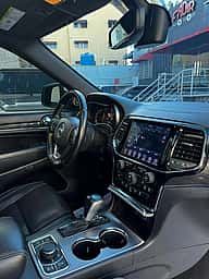 Jeep Grand Cherokee Overland 2020 - miniatura 6