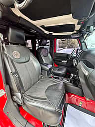 Jeep Wrangler Sahara Unlimited 2015 - miniatura 6