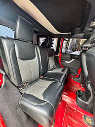 Jeep Wrangler Sahara Unlimited 2015 - miniatura 7