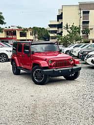Jeep Wrangler Sahara Unlimited 2015 - miniatura 1