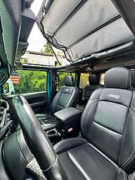 Jeep Wrangler Sahara Unlimited 2019 - miniatura 9
