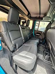 Jeep Wrangler Sahara Unlimited 2019 - miniatura 6