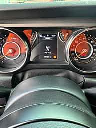 Jeep Wrangler Sahara Unlimited 2019 - miniatura 10