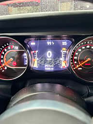 Jeep Wrangler Sahara Unlimited 2019 - miniatura 10