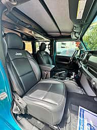 Jeep Wrangler Sahara Unlimited 2019 - miniatura 5