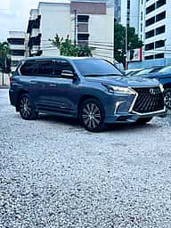 Lexus LX 570 Sport 2020 - miniatura 3
