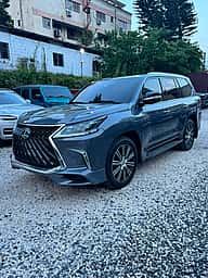 Lexus LX 570 Sport 2020 - miniatura 2