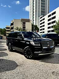 Lincoln Navigator Reserve I 2019 - miniatura 3