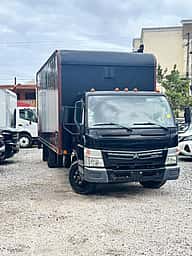 Mitsubishi Motors Canter Fulgon 2014 - miniatura 1