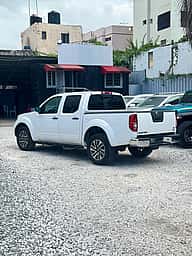 Nissan Frontier LE 2017 - miniatura 4