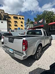 Nissan Frontier LE 2019 - miniatura 6