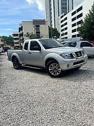 Nissan Frontier LE 2019 - miniatura 3