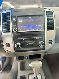 Nissan Frontier LE 2019 - miniatura 9