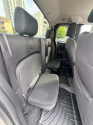 Nissan Frontier LE 2024 - miniatura 9