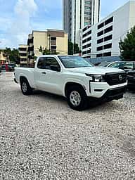 Nissan Frontier LE 2024 - miniatura 3
