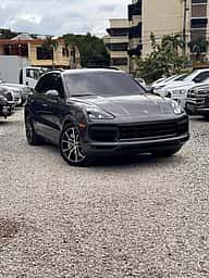 Porsche Cayenne Coupe S 2019 - miniatura 1