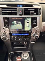Toyota 4 Runner Limited 2022 - miniatura 10