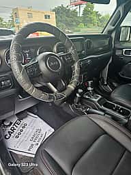 Jeep Wrangler Unlimited Sport 2018 - miniatura 2