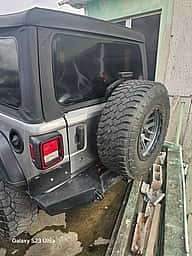 Jeep Wrangler Unlimited Sport 2018 - miniatura 4