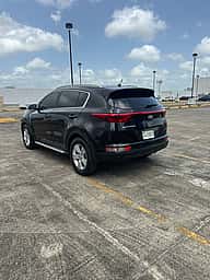 Kia Sportage LX 2018 - miniatura 3