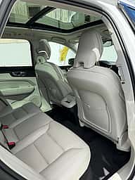 Volvo XC60 B5 PLUS 2022 - miniatura 12