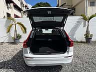 Volvo XC60 B5 PLUS 2022 - miniatura 3
