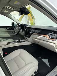 Volvo XC60 B5 PLUS 2022 - miniatura 5
