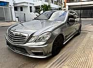 Mercedes Benz E 350 4 MATIC 2013 - miniatura 2