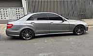 Mercedes Benz E 350 4 MATIC 2013 - miniatura 4