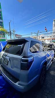 Toyota 4 Runner Limited 2021 - miniatura 4