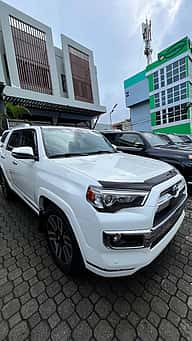 Toyota 4 Runner Limited 2021 - miniatura 2