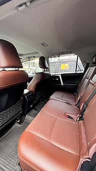 Toyota 4 Runner Limited 2021 - miniatura 7