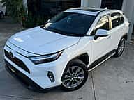 Toyota RAV4 XLE Premium 2024 - miniatura 2