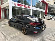 Hyundai Elantra SEL 2020 - miniatura 2