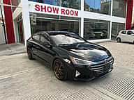 Hyundai Elantra SEL 2020 - miniatura 3