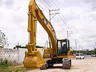 Caterpillar RETROEXCAVADORA 2015 - miniatura 2