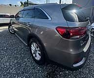 Kia Sorento LX 2019 - miniatura 4