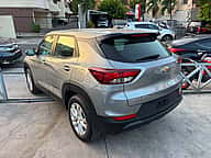 Chevrolet Trailblazer L T 2023 - miniatura 3